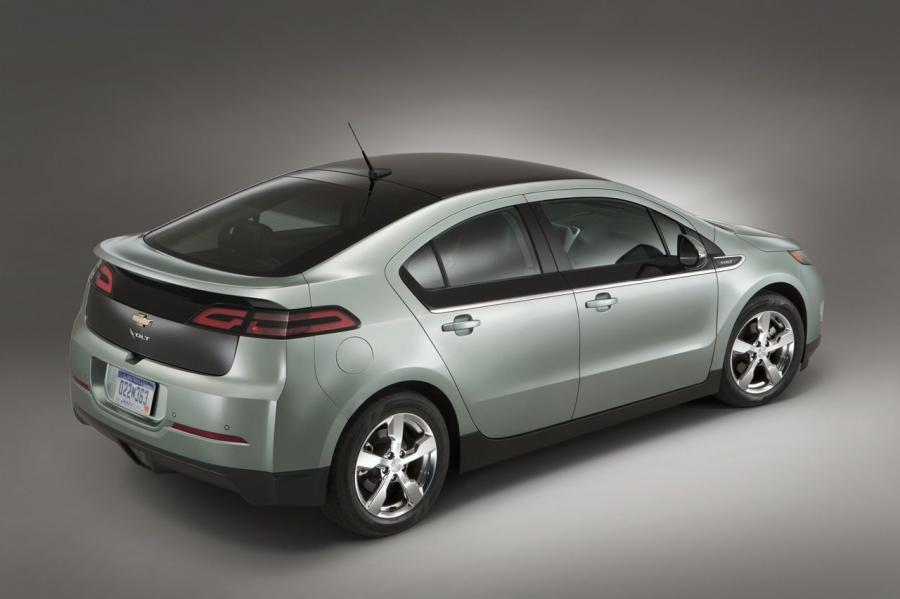  Chevrolet Volt 2011 года  (фото 42 из 356)